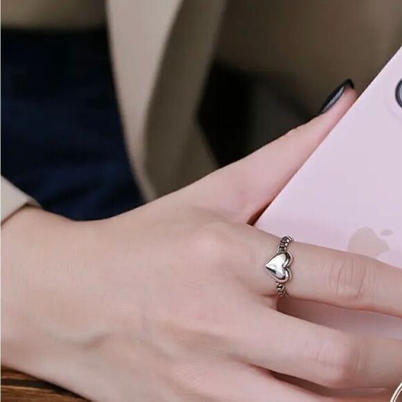 Sterling Silver Heart Ring Womens Cute Design Adjustable Swirl Band New - Picture 4 of 9